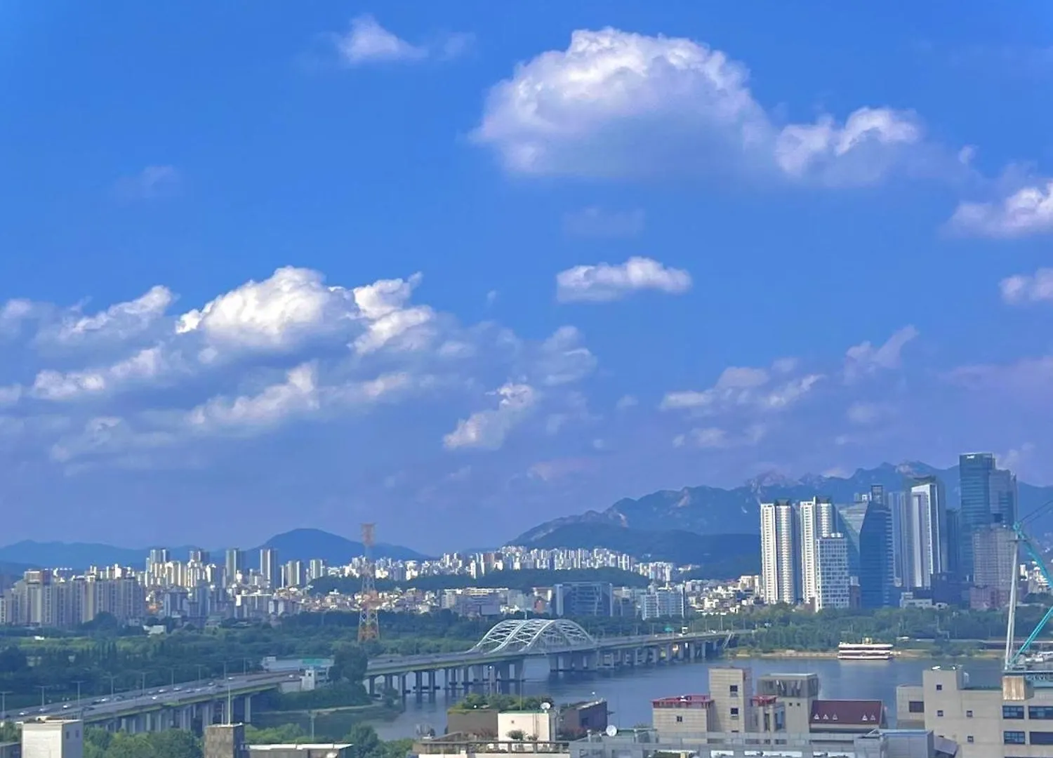 30Sec To Dangsan Station - City, Han River View Seoul South Korea